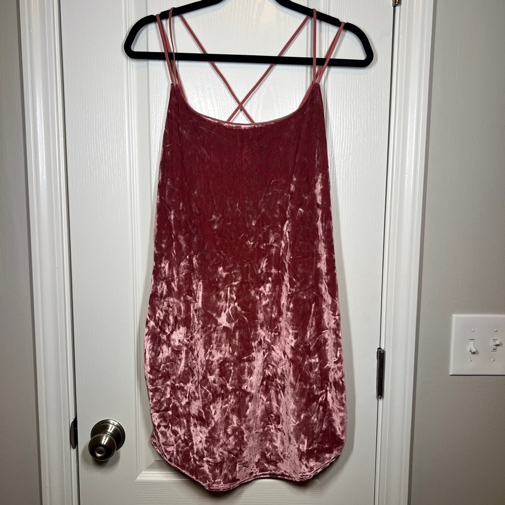 MISSGUIDED Pink Strappy crushed Velvet bodycon Dress size  10